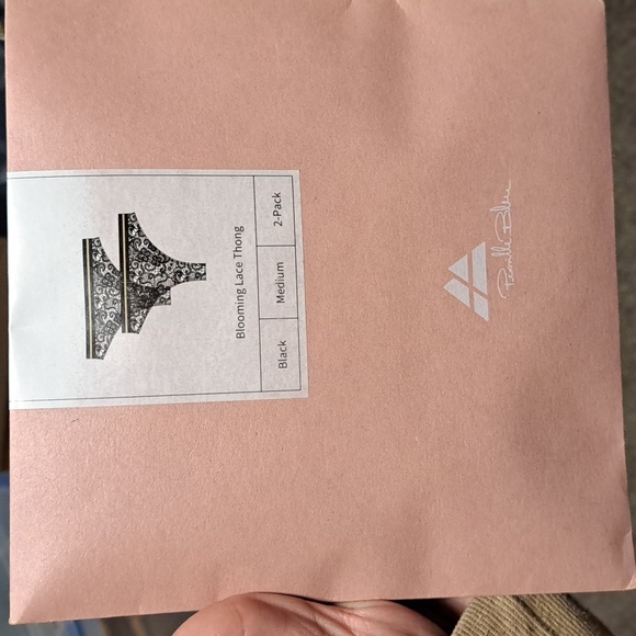 Blooming Lace Thongs - Picture 2 of 4